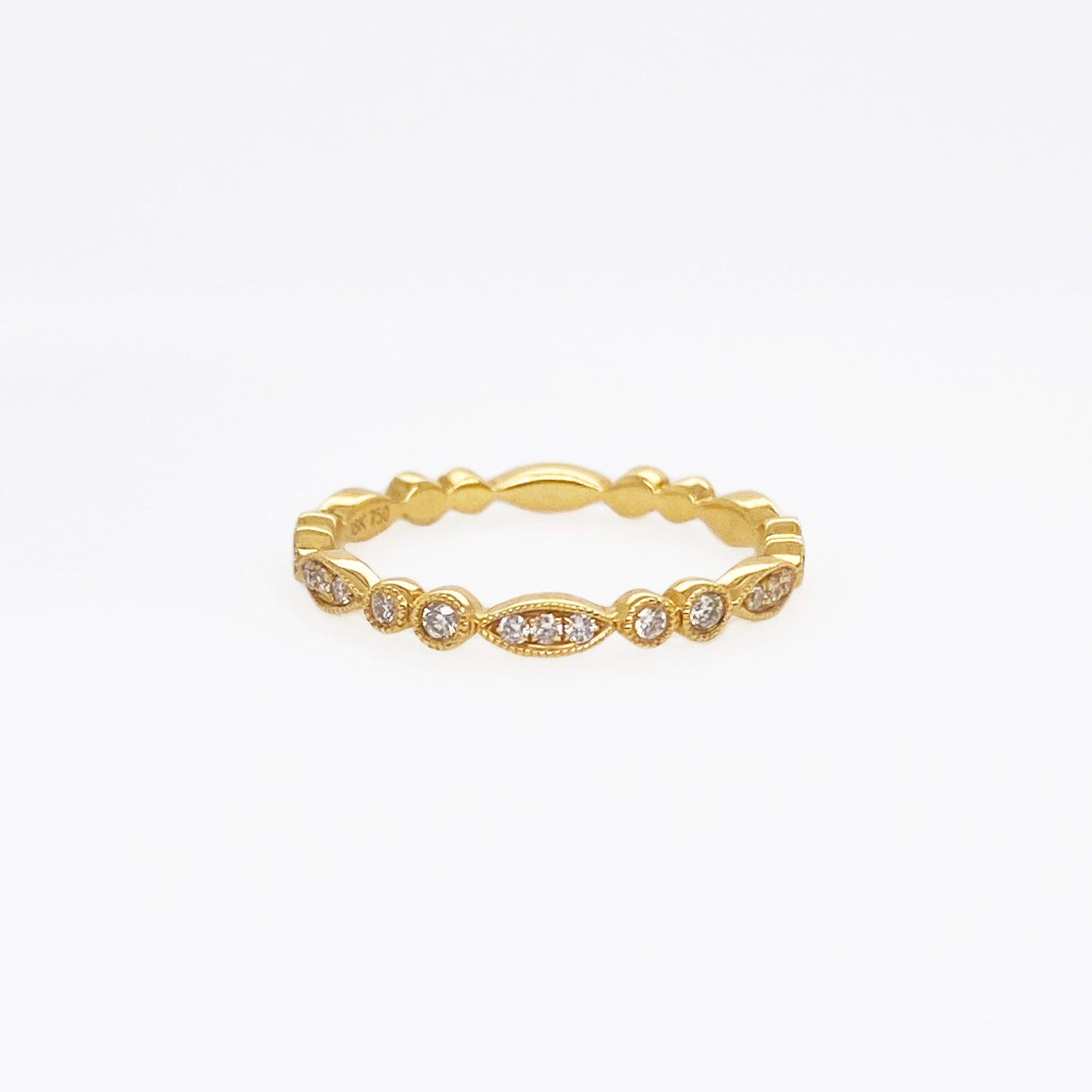 (SOLD) Mini Diamond Ring in 18K Yellow Gold #186