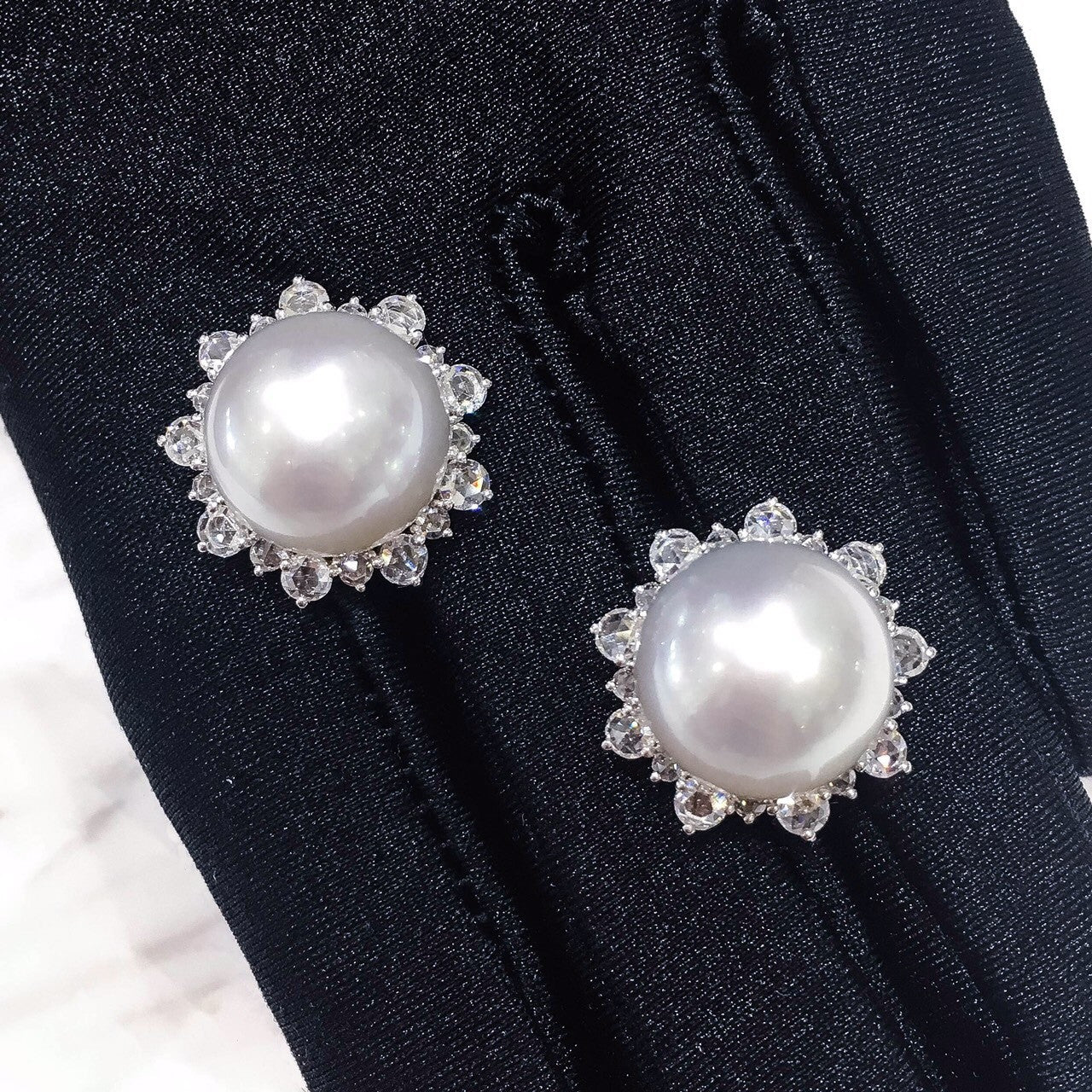 White South Sea Pearl with Diamond Earrings #295