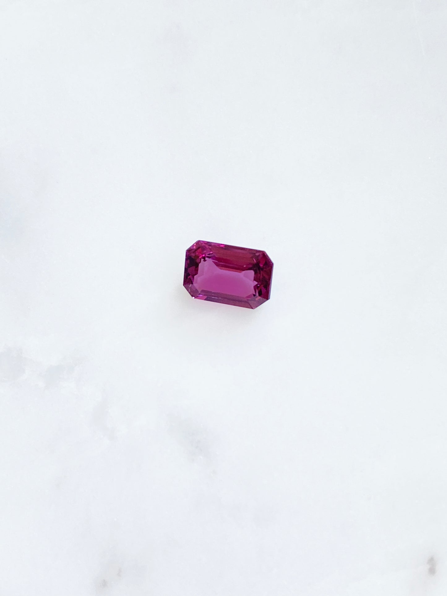 Vivid Pinkish Purple Garnet - Rhodolite 1.53ct